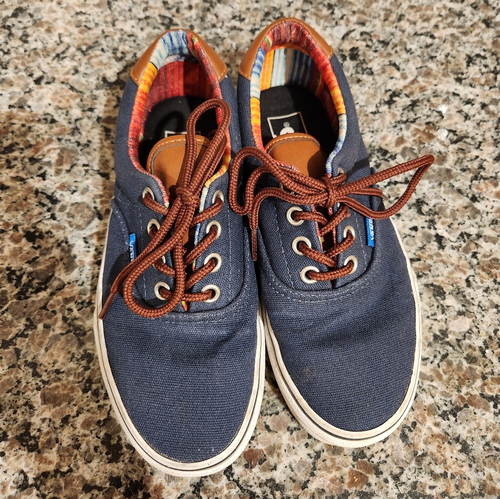 Vans women's size 5 or men's 3.5